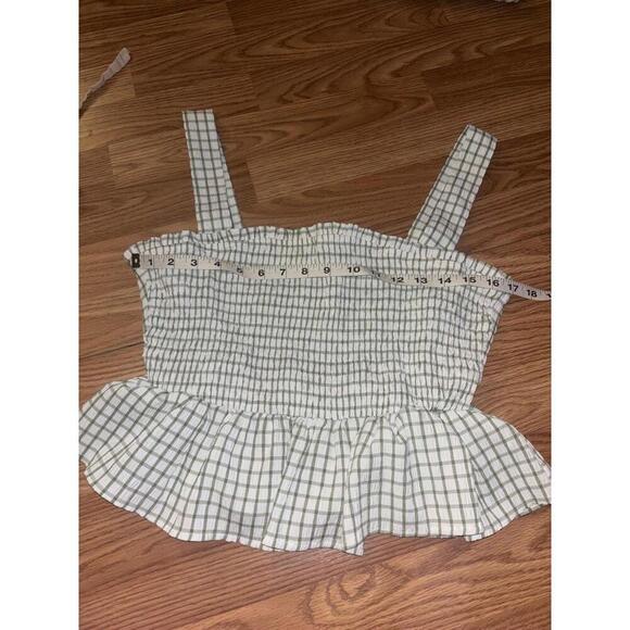 Checkered Peplum Crop Top Size Medium - Picture 6 of 6